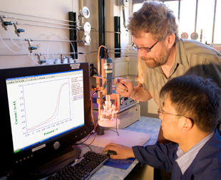 Cheaper Hydrogen Fuel Cells Soon Available