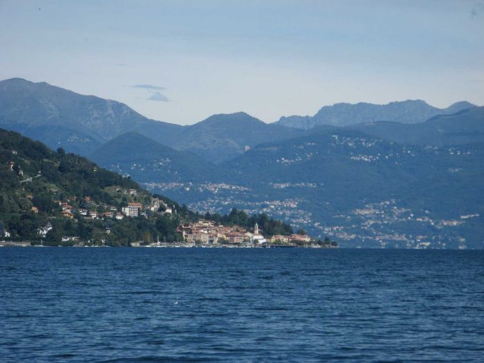 Garda Lake and the Earth's spinning lifting water up