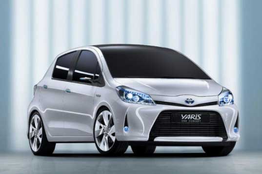 Toyota-Yaris-Hybrid-Car Toyota-Yaris-Hybrid-Car